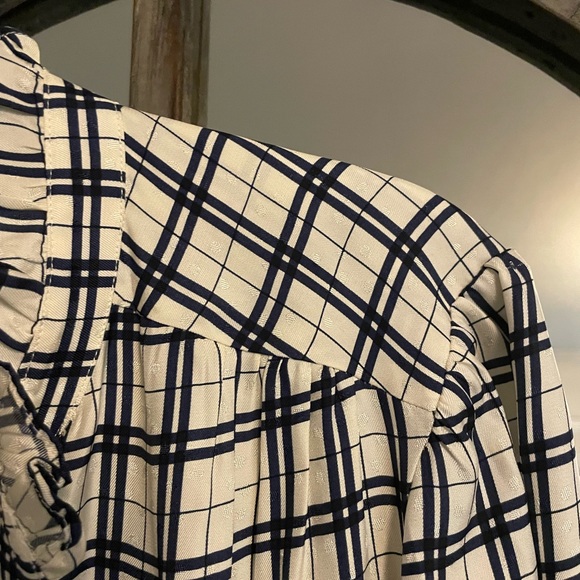 Joie “Mintee” Check Top - Picture 4 of 8